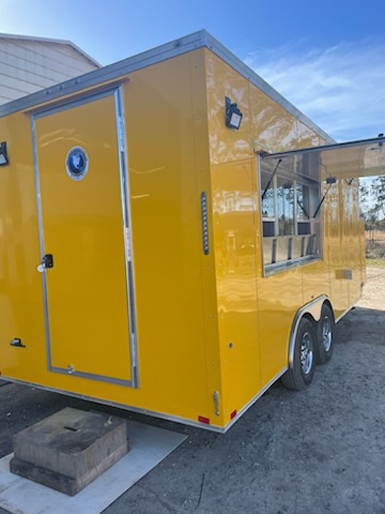 Completed Worldwide trailer build 60