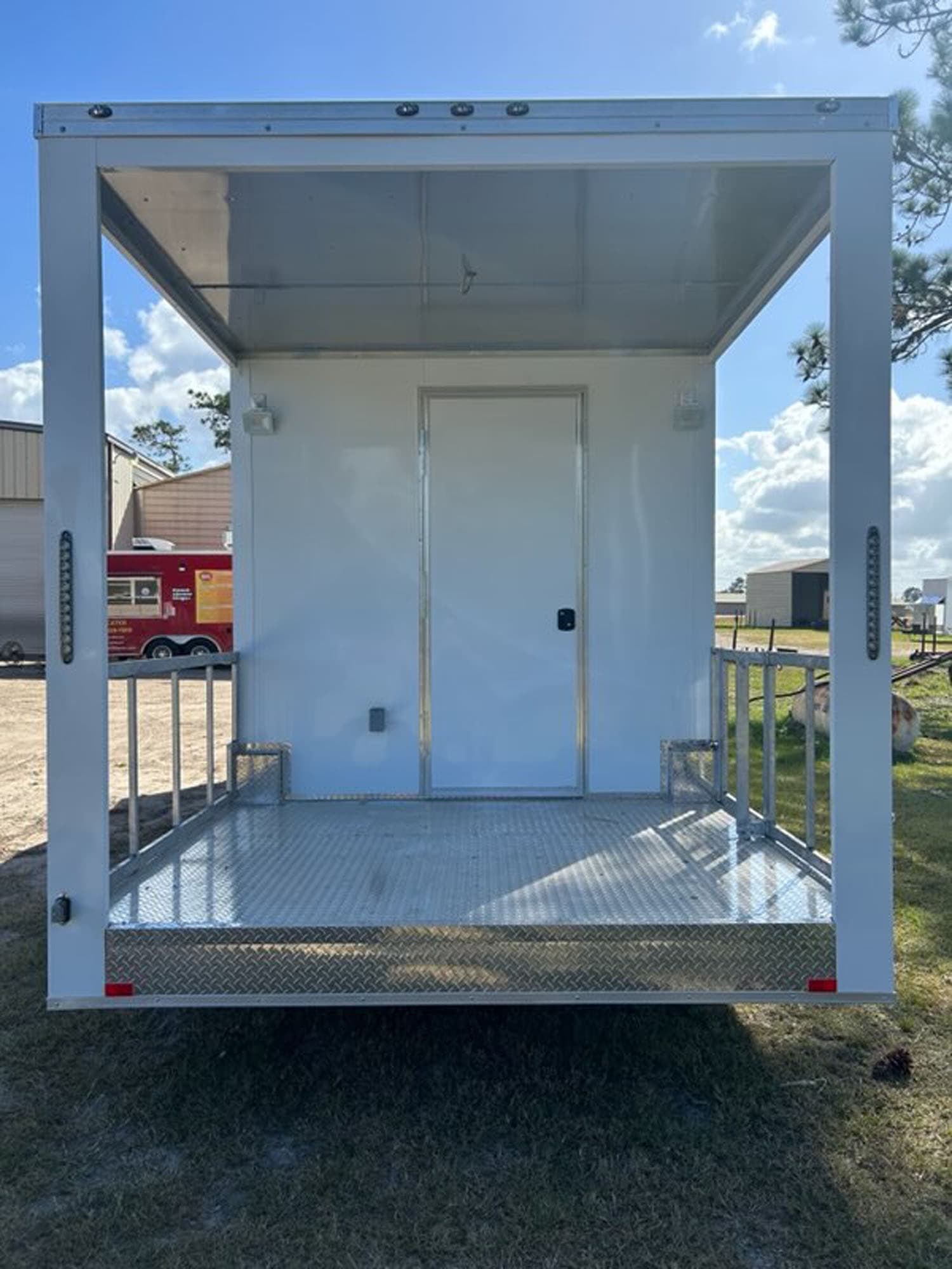 Completed Worldwide trailer build 99