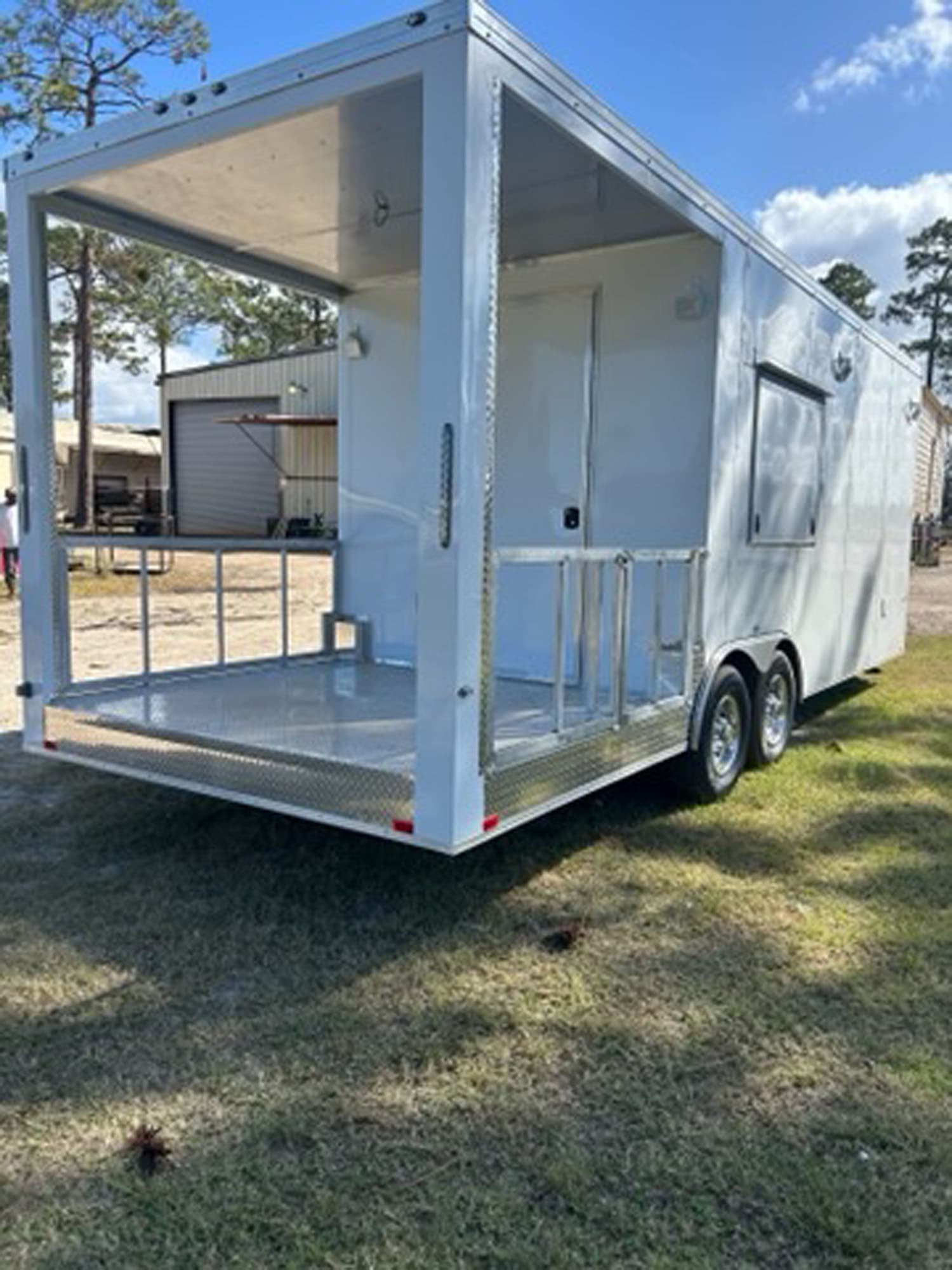 Completed Worldwide trailer build 100